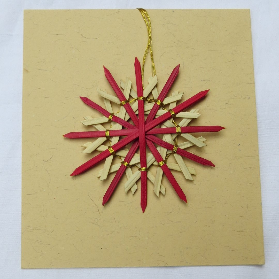 Straw -star red nature - manual work